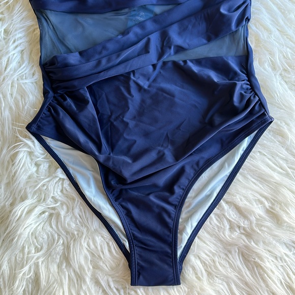 NWT CUPSHE Women’s One Piece Tummy Control Bathing Suit - Picture 9 of 15